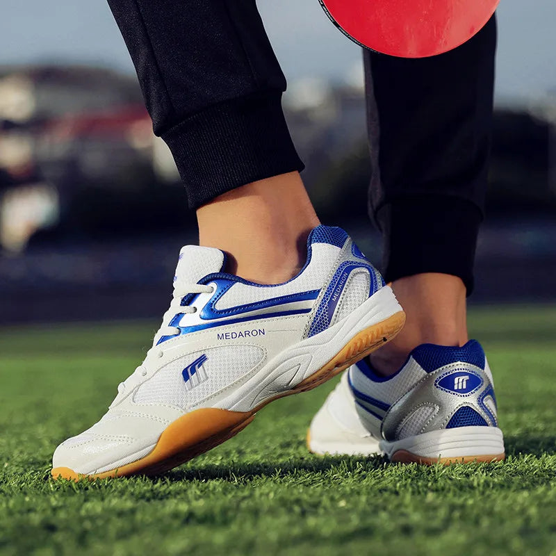Quaor  Tenis for  Men and Women.