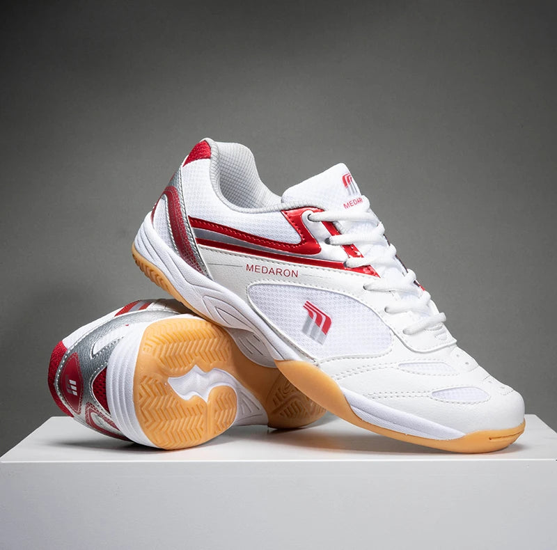 Quaor  Tenis for  Men and Women.